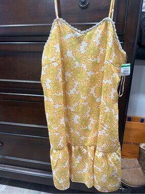 19 Cooper Yellow Floral Slip Dress with Lace Trim Size M